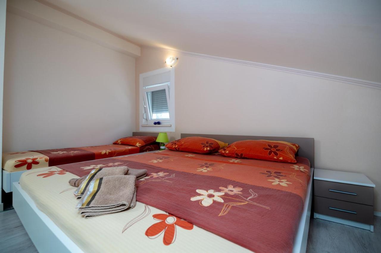 Villa San Неум Екстериор снимка